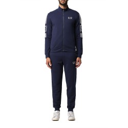 EA7 Suit